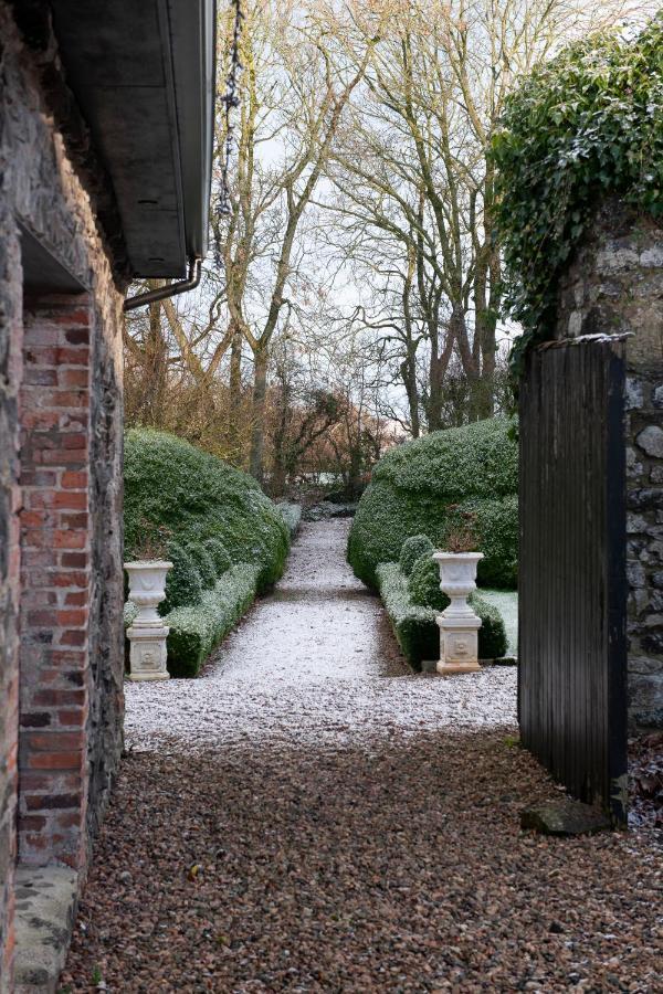The Old Bushmills Barn Villa ภายนอก รูปภาพ